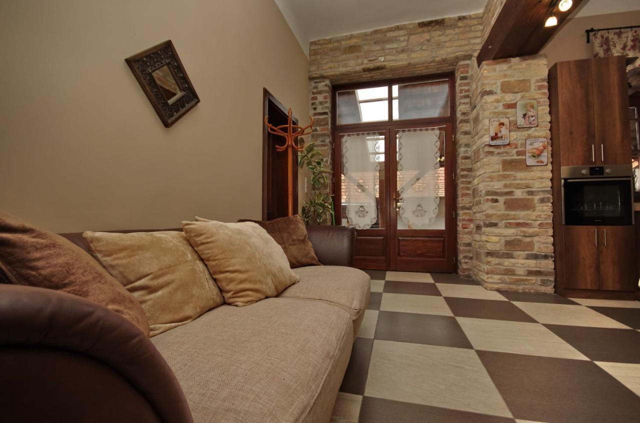 Villa Rusztika Gyula Zewnętrze zdjęcie